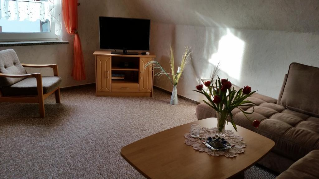 Ferienwohnung Zum Wald Sellin  Екстериор снимка