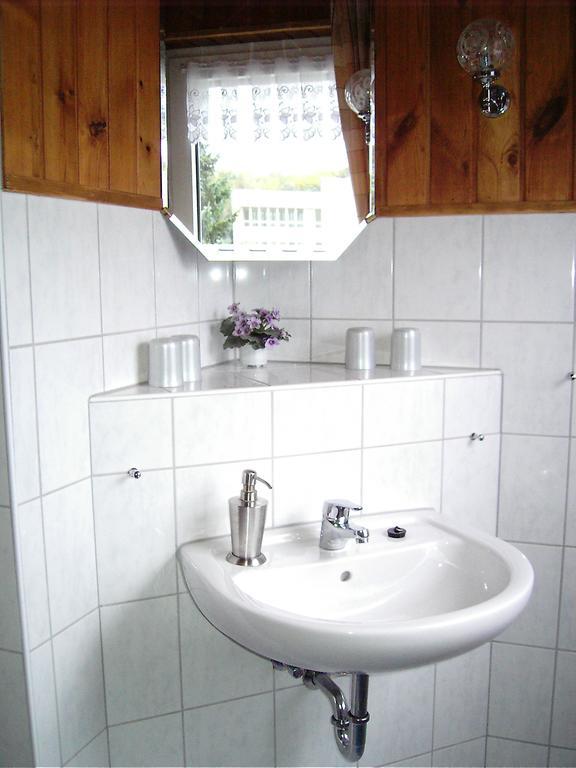 Ferienwohnung Zum Wald Sellin  Стая снимка